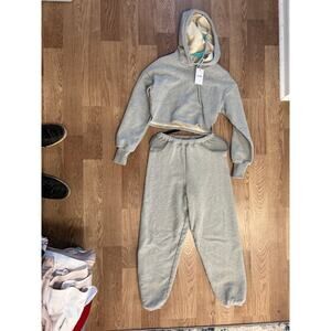 La Voûte Grey Hoodie and Sweatpants Set